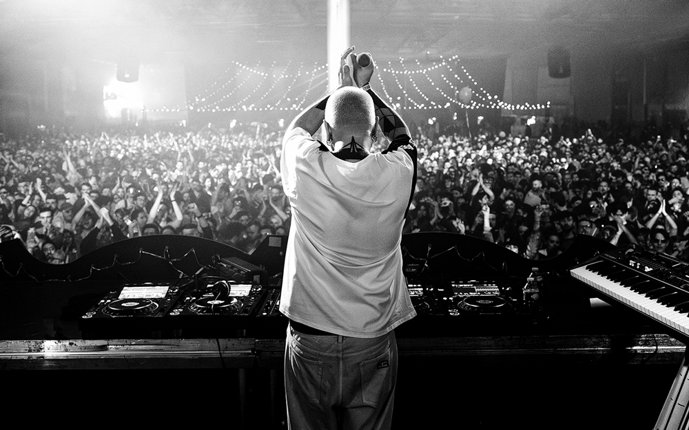 Le “Dream Tour” de Mosimann commencera en mars 2026.