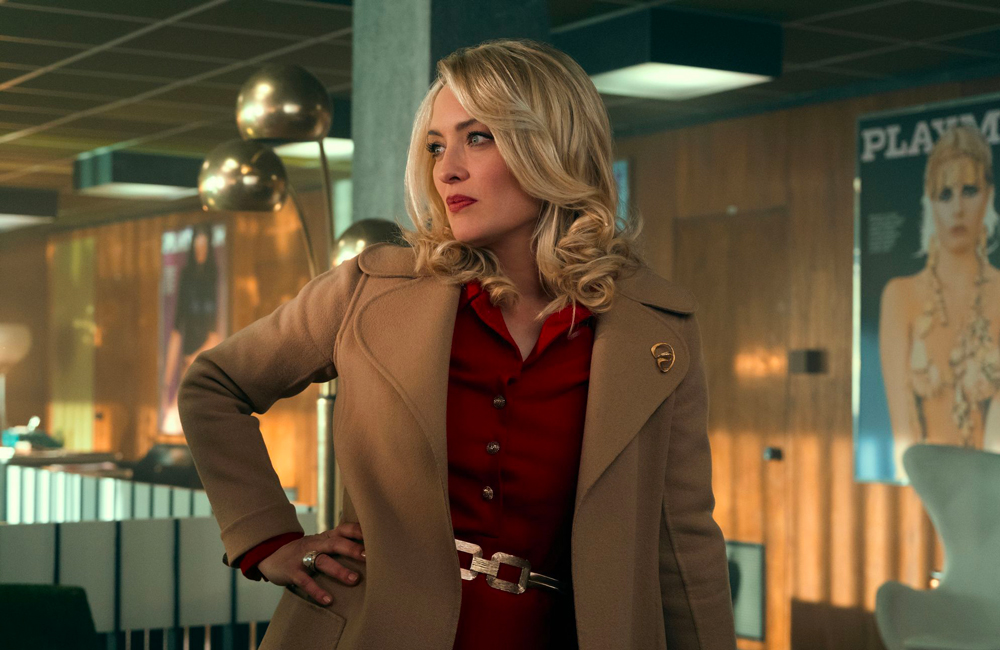 “Mrs Playmen”, le 12 novembre 2025 sur Netflix.