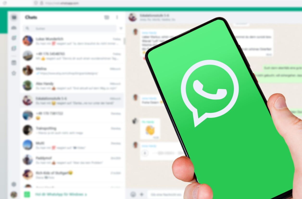 Vous enverrez bientôt des messages WhatsApp à vos contacts sur Messenger