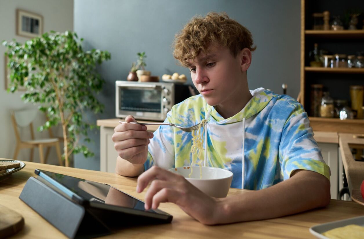 Accès au Web des mineurs : l'Australie serre la vis et pourrait donner des idées à d'autres pays