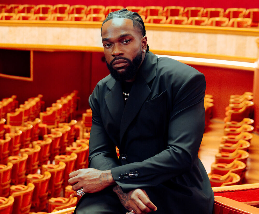 Tayc donnera son dernier concert le 10 novembre 2025. 