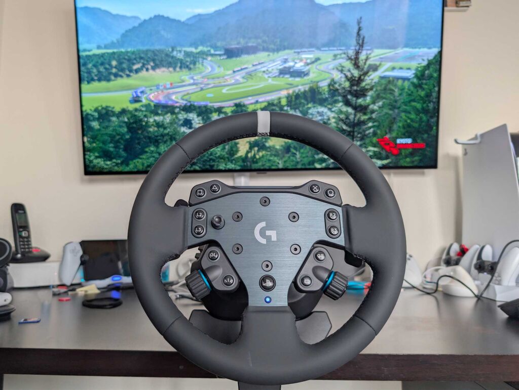 Test Logitech G RS50