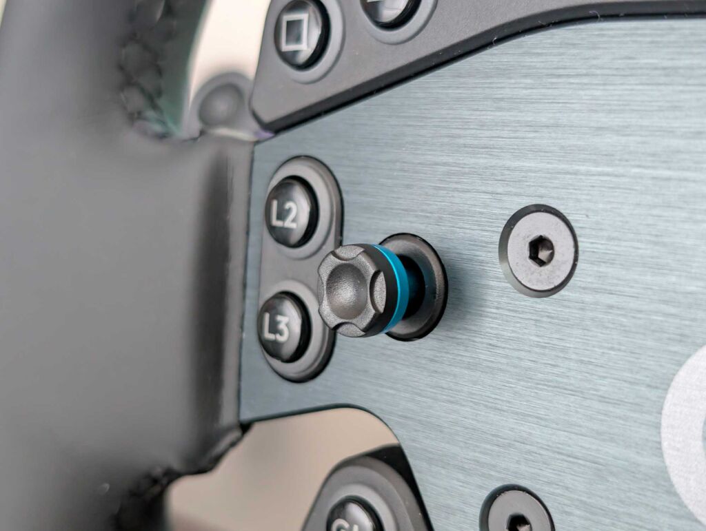 Test Logitech G RS50