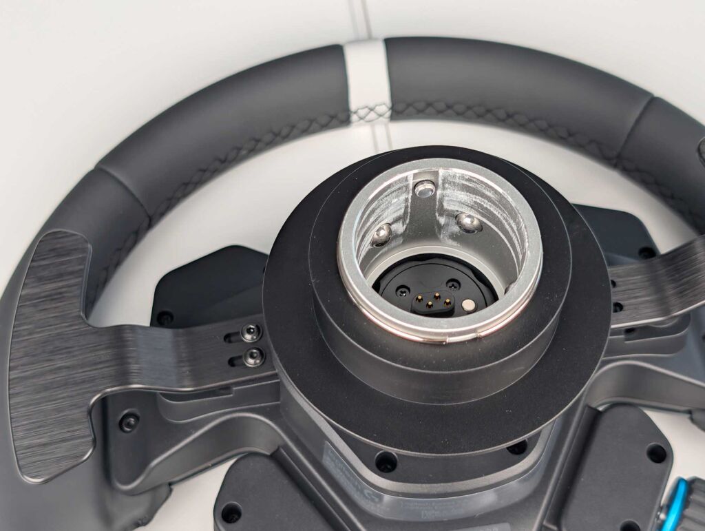 Test Logitech G RS50