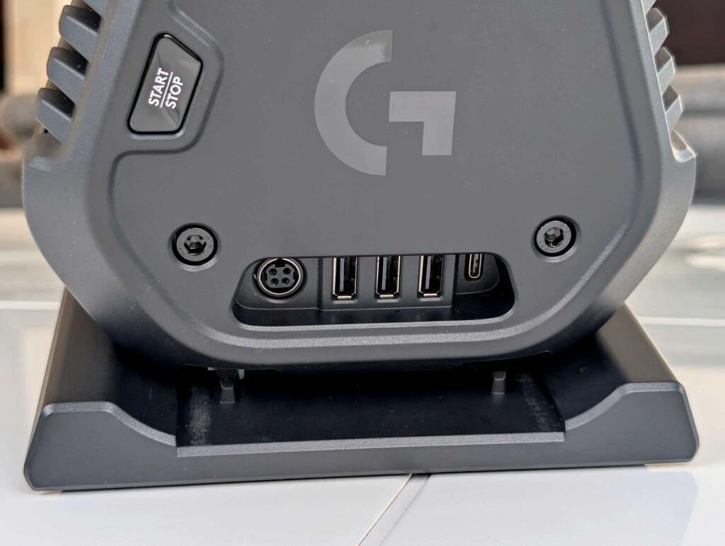 Test Logitech G RS50