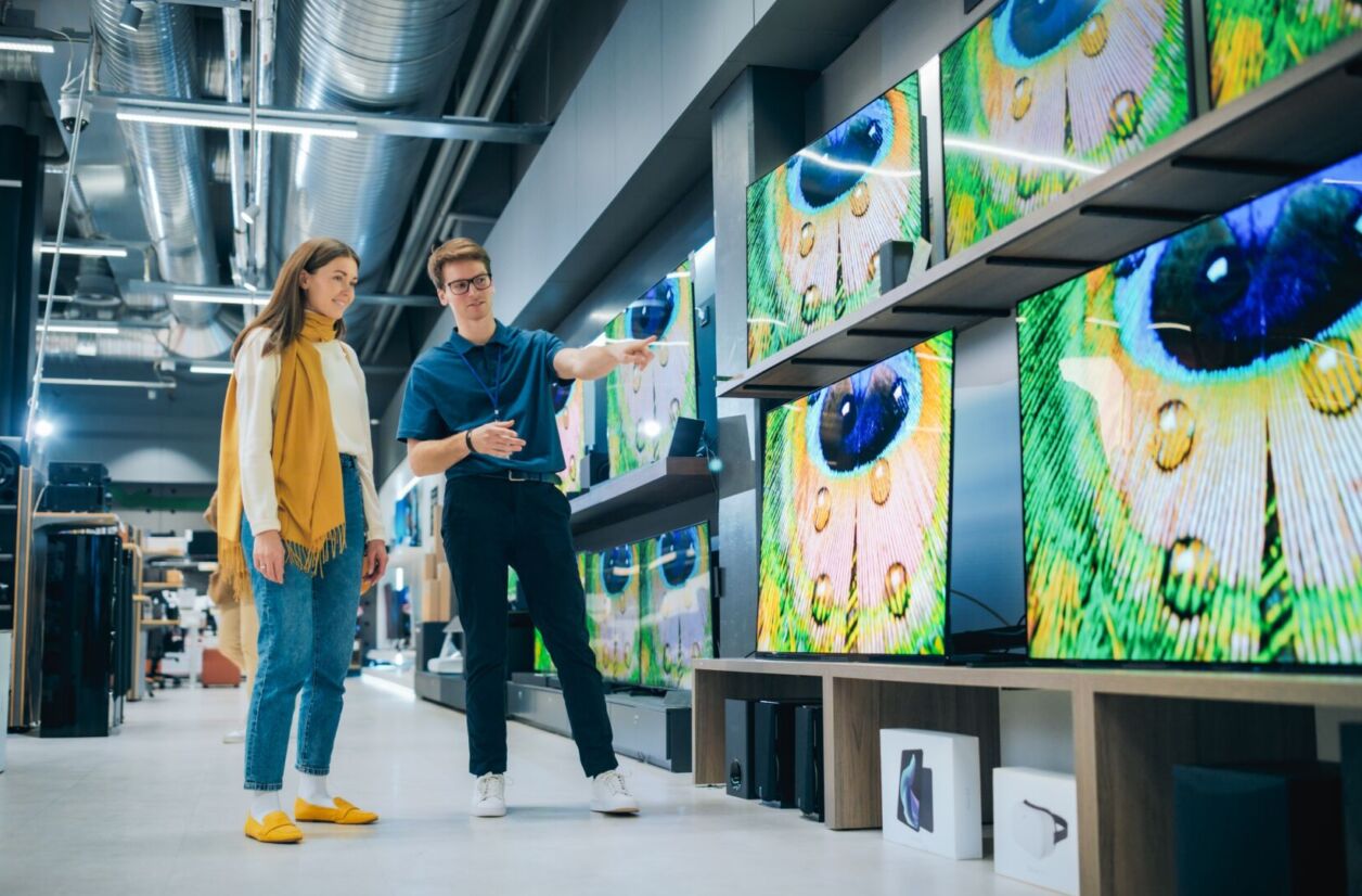 Votre TV vous espionne-t-elle ? Les constructeurs attaqués en justice