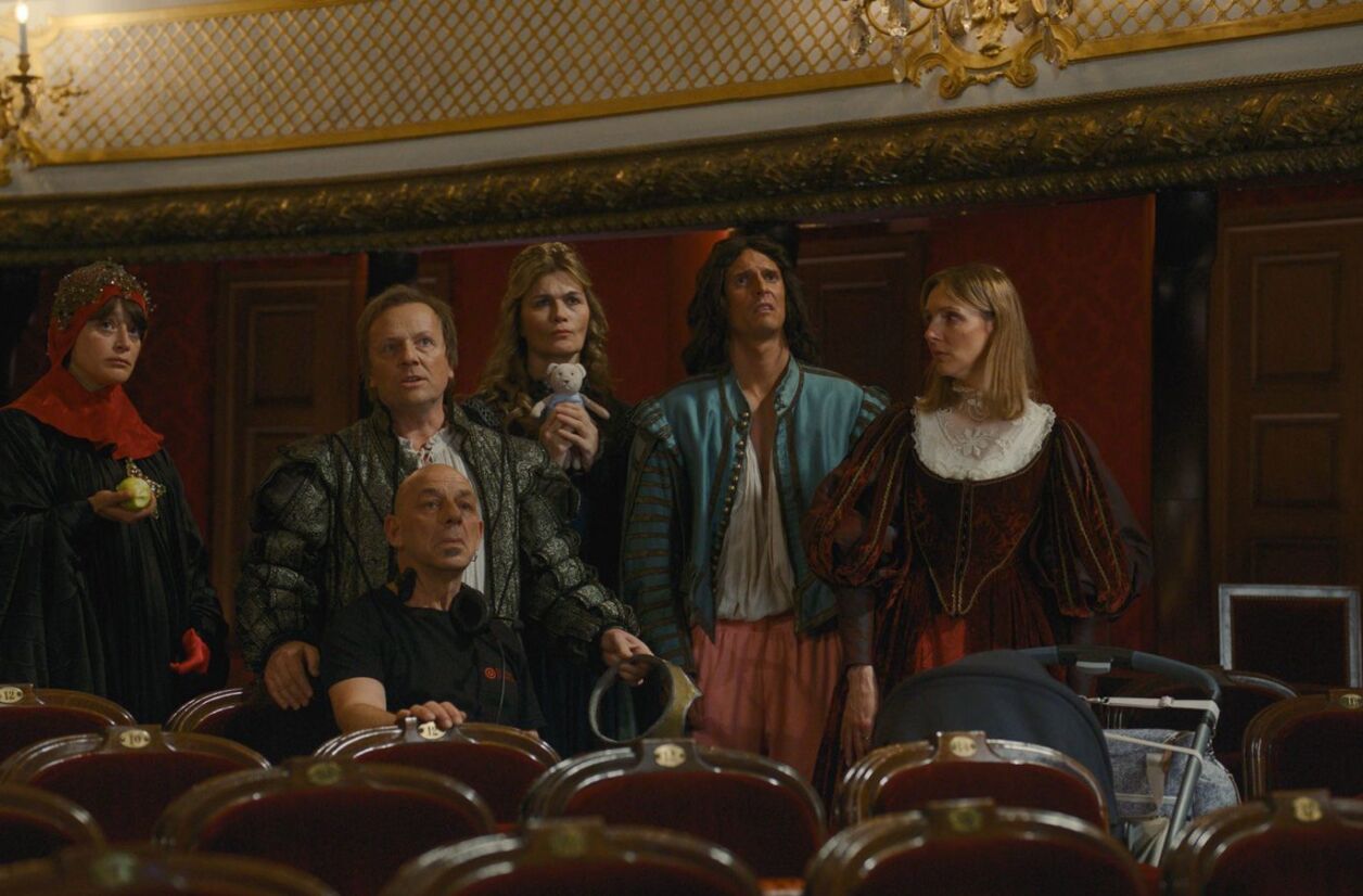 “De la Comédie-Française”.