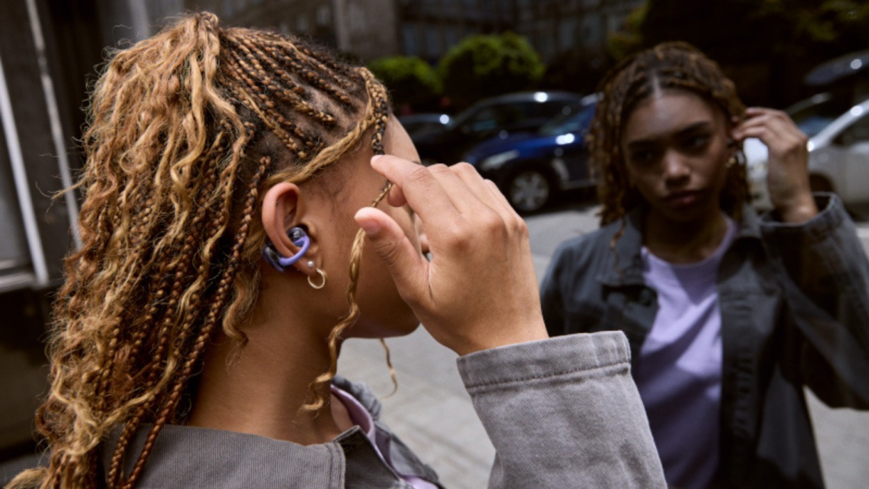 CES 2026 : cette année, JBL fait tapis sur les écouteurs ouverts