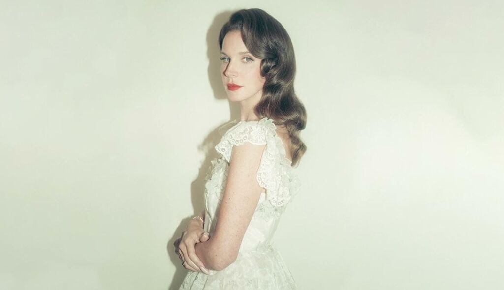 Lana Del Rey a-t-elle enfin annoncé son retour avec 2 albums ?