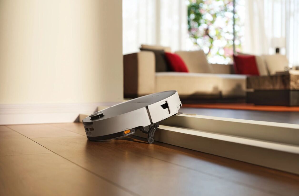 CES 2026 : Roborock améliore l'aspiration de ses robots laveurs (et les dote de pattes)