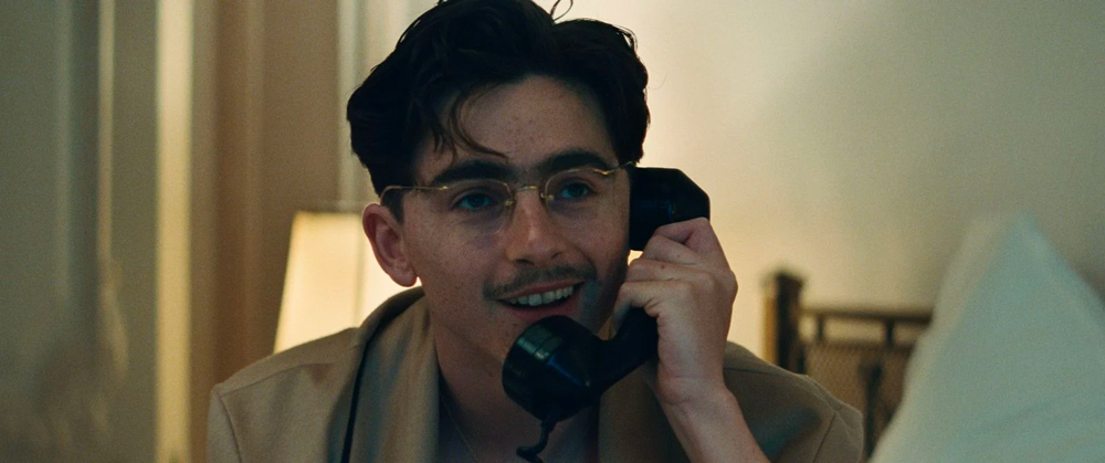 Timothée Chalamet dans “Marty Supreme”, en salle le 18 février 2026. 