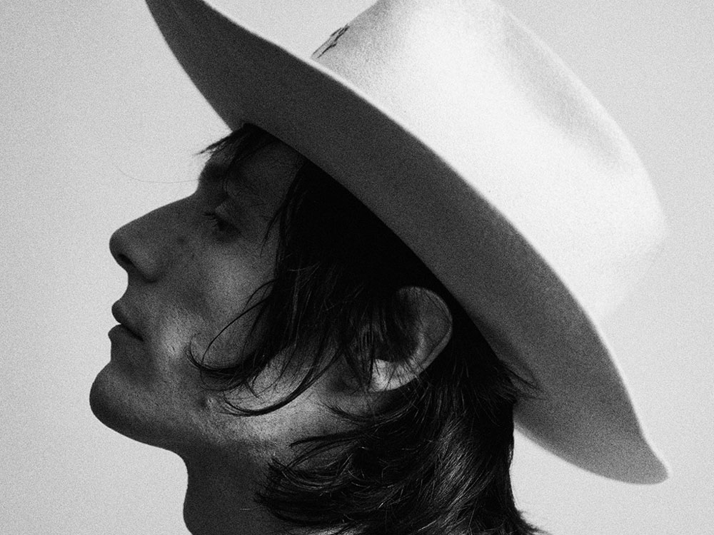 Le nouvel album de Jérémy Kapone, “Libelula”, sort le 26 mars 2026.