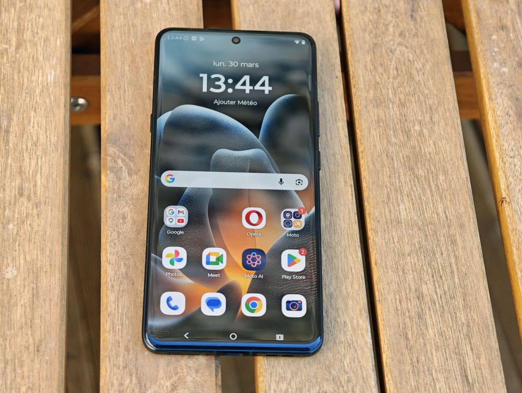 Motorola Signature