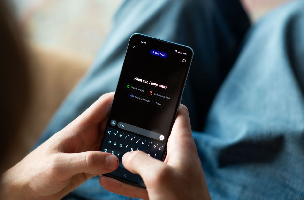 Le mode “Adulte” de ChatGPT prend du retard