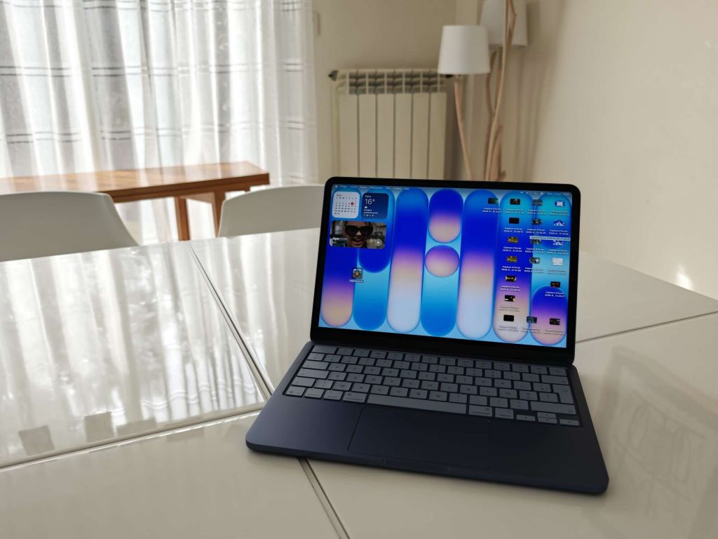 Test Apple MacBook Neo
