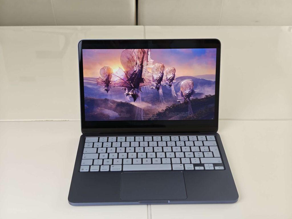 Test Apple MacBook Neo
