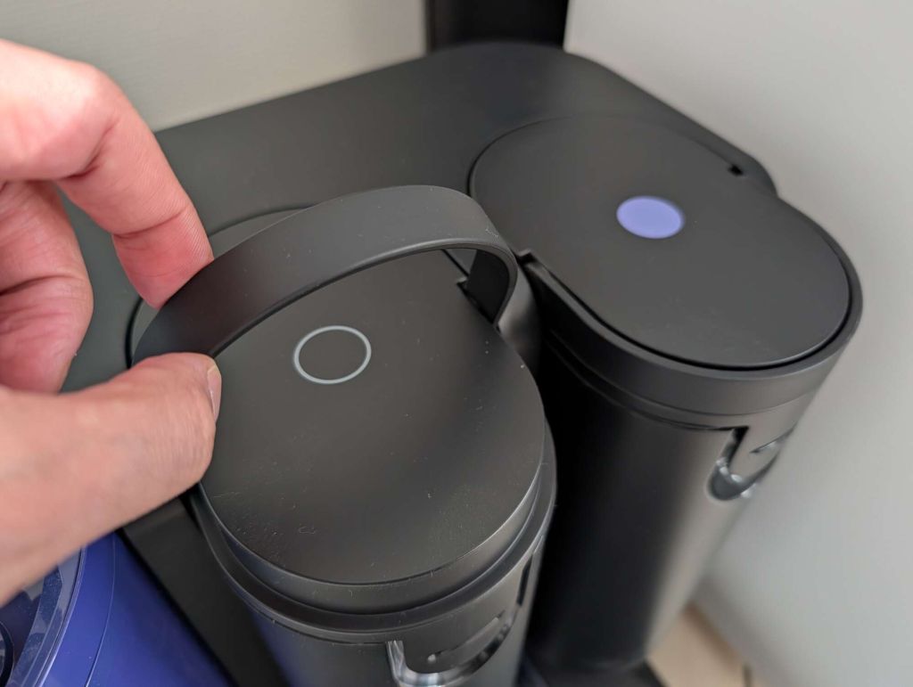 Test Dyson Spot + Scrub AI