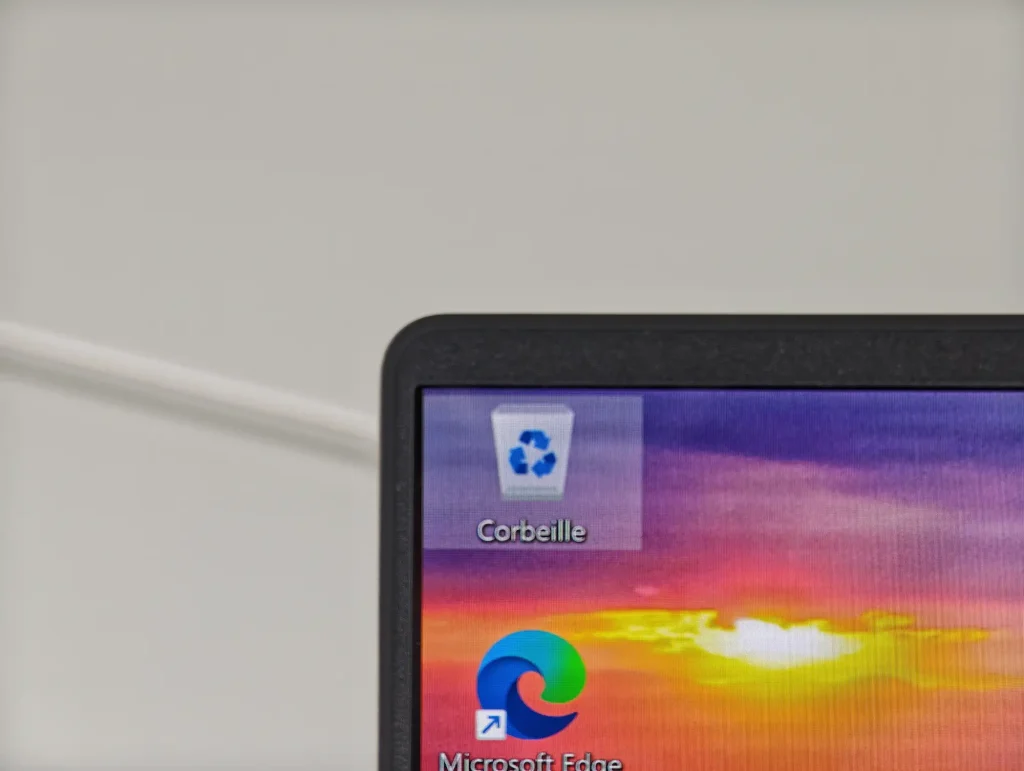 Test Asus Zenbook A16 2026