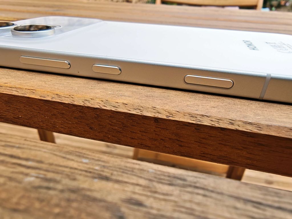Honor 600