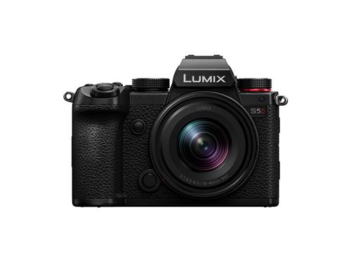 PANASONIC LumixS5D