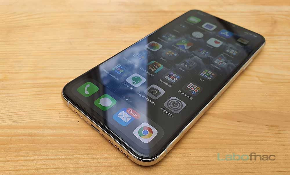 Apple songerait à un iPhone entièrement sans fil en 2021