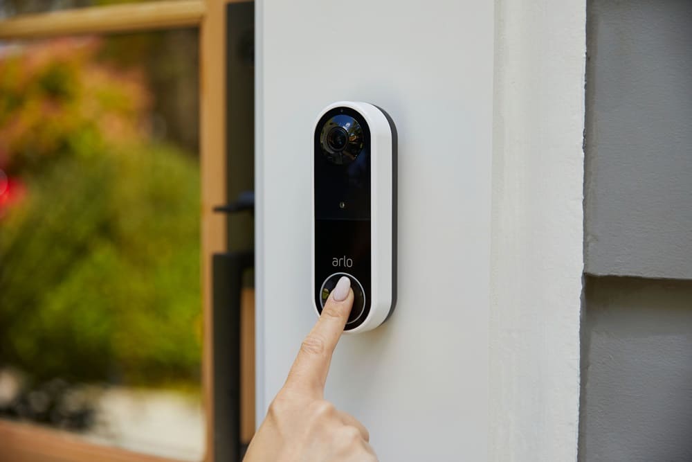 Arlo Essential Wire-Free Video Doorbell : une version sans-fil de la sonnette connectée