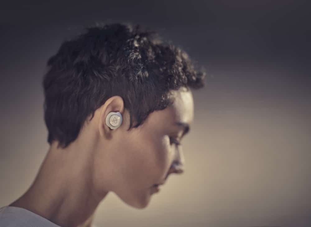 Beoplay EQ : Bang & Olufsen lance ses premiers écouteurs sans fil à réduction de bruit
