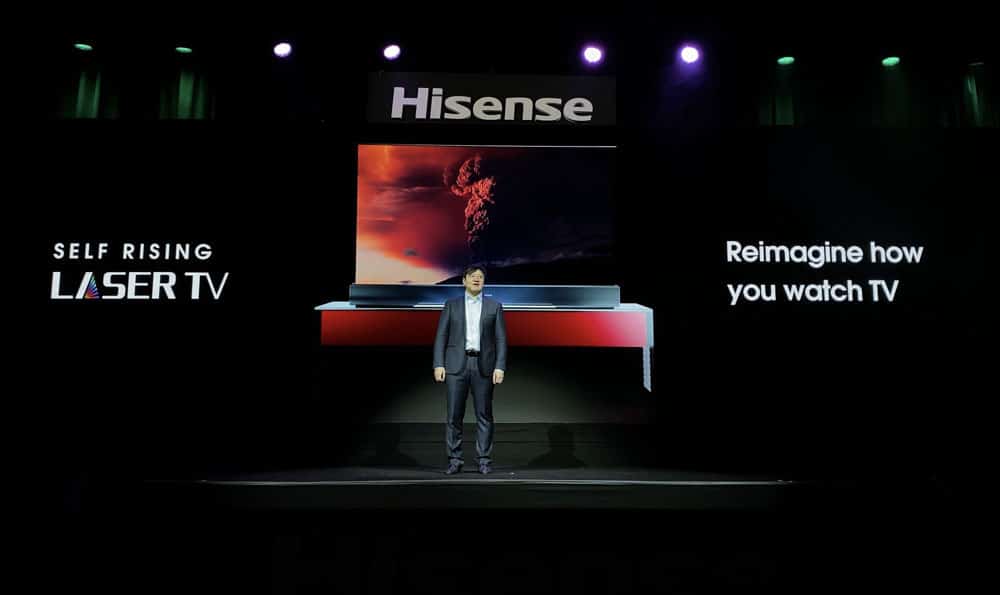 CES 2020 - Hisense dévoile le premier Laser TV à écran enroulable