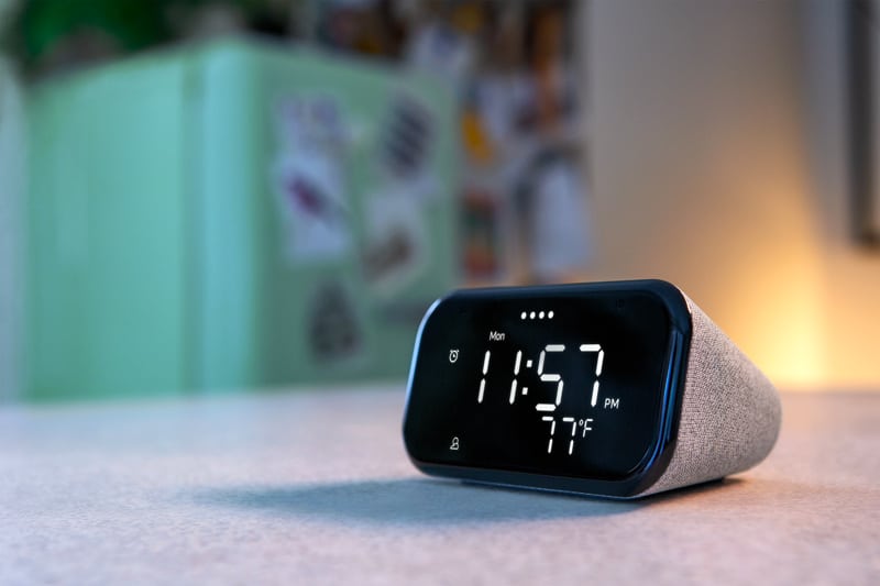 Lenovo Smart Clock Essential : le Smart Display joue désormais les horloges