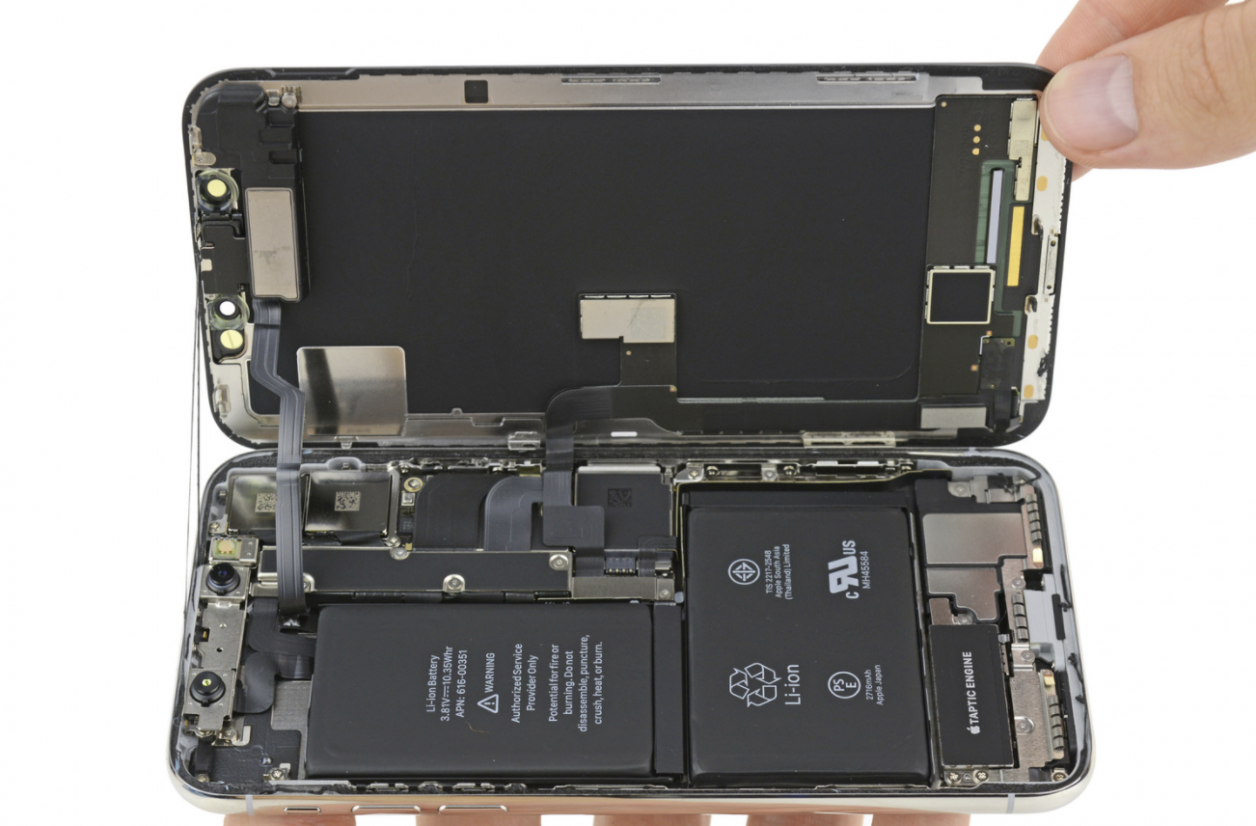L'iPhone X n'est pas si difficile à réparer...