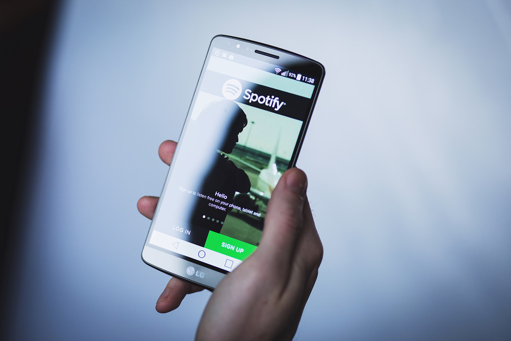 Spotify peut désormais réveiller les utilisateurs Android avec l’Horloge de Google