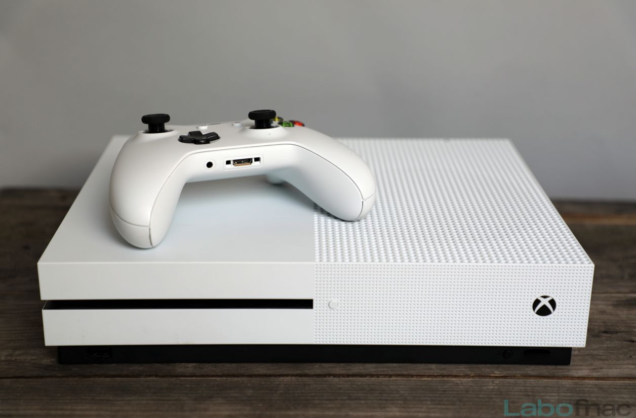 Xbox One S All-Digital Edition : Microsoft lancerait sa console de jeu sans lecteur de disque au printemps